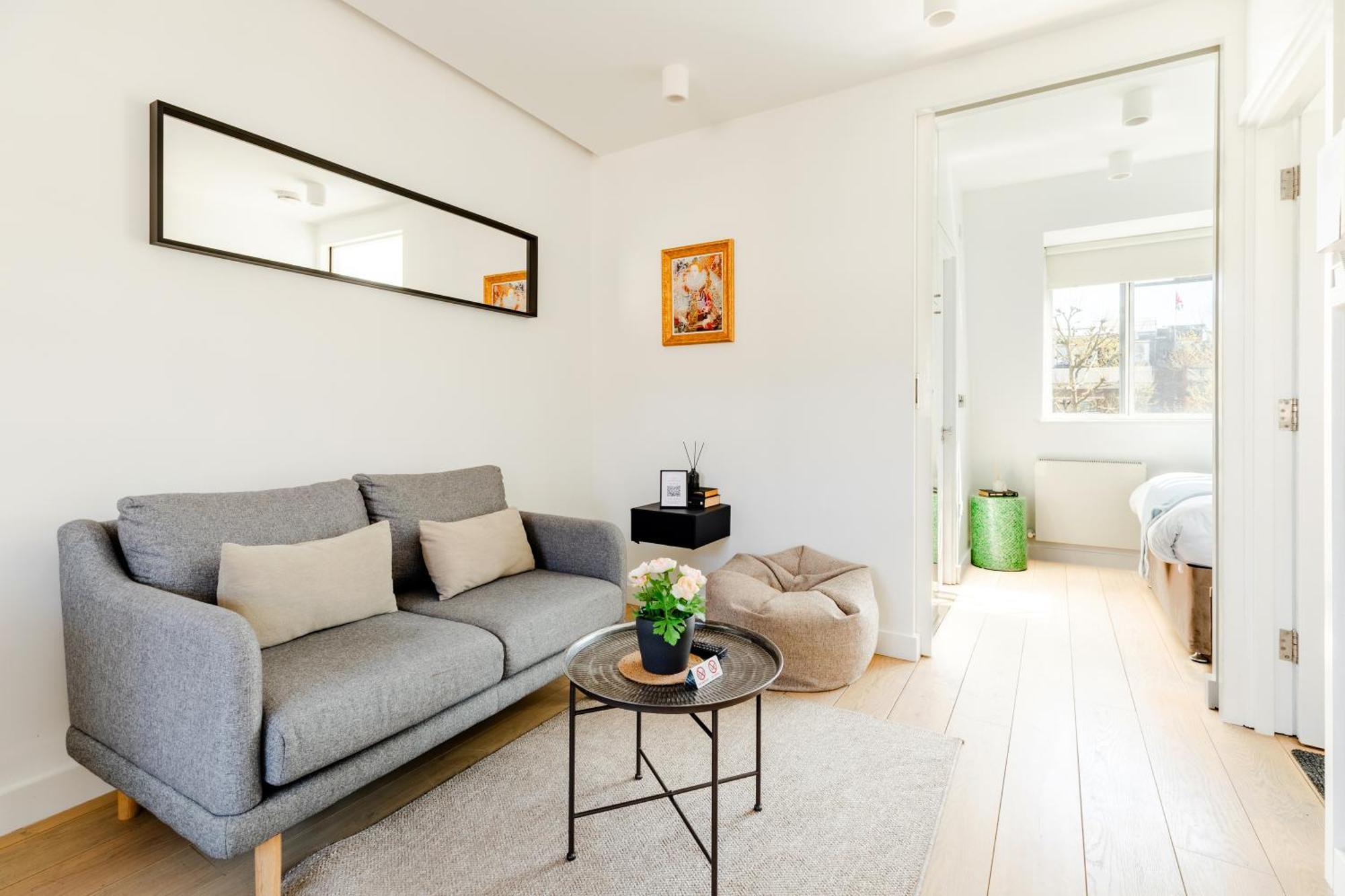 Stayinn Soho Apartments Лондон Экстерьер фото