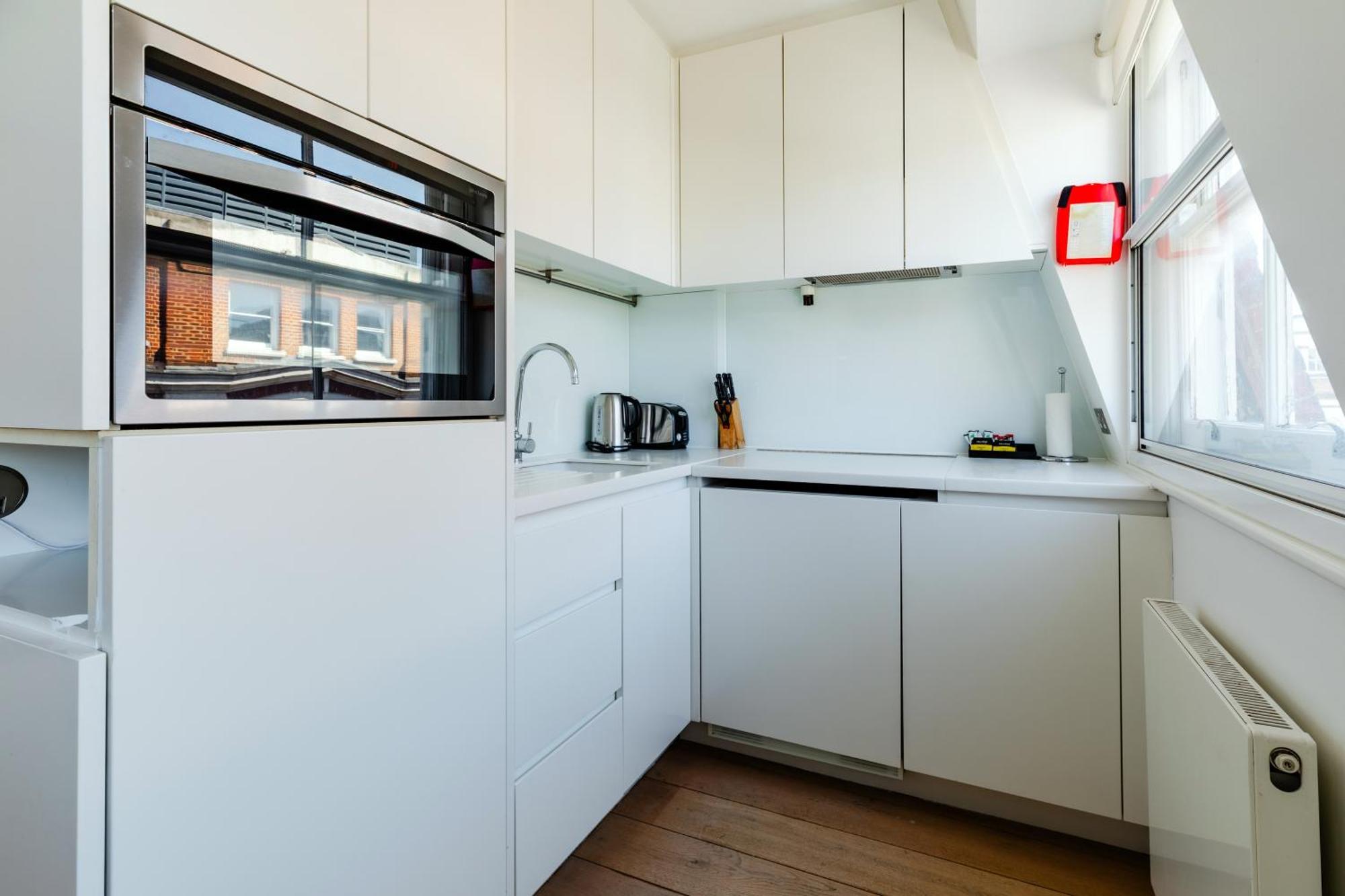 Stayinn Soho Apartments Лондон Экстерьер фото