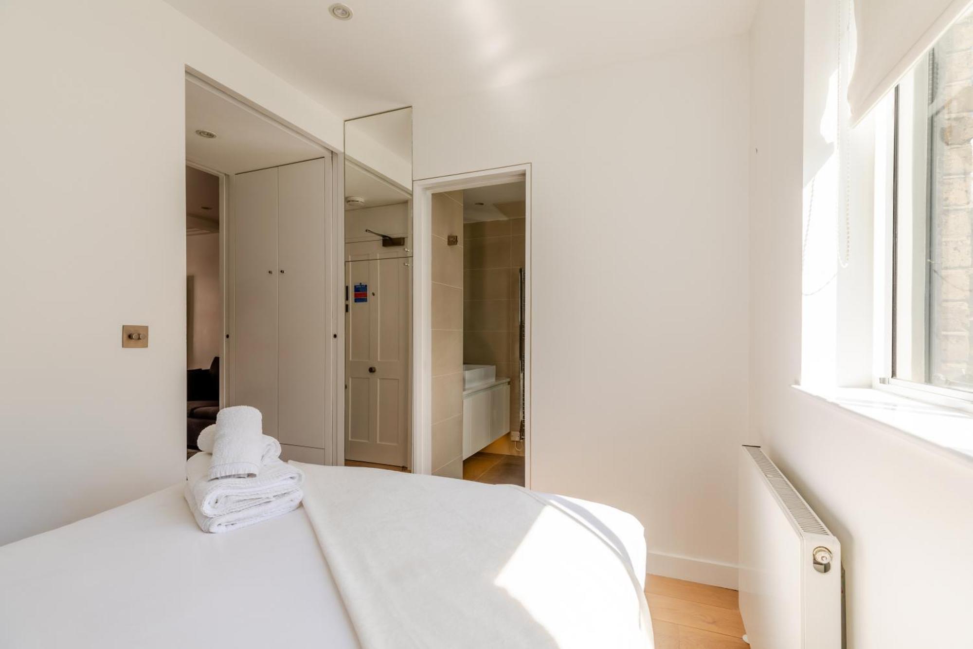 Stayinn Soho Apartments Лондон Экстерьер фото